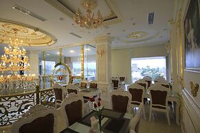 Tuyet Son Hotel