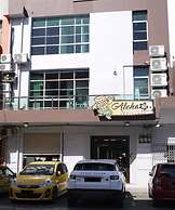 Aloha Capsule Hostel