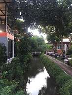 Meephawa Resort