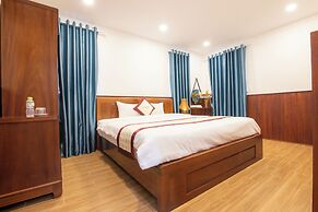 Hung Vuong Resort