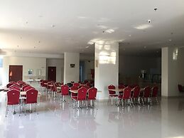 I&M Hotel Billiard