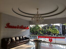 I&M Hotel Billiard