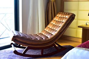 Ruby Hotel