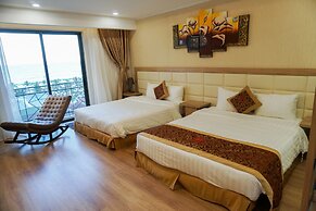 Ruby Hotel