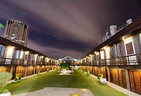 Victoria Court Escarpment - Pasig