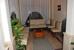 Kerman Hotel
