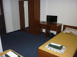 YALTA guesthouse
