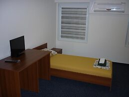 YALTA guesthouse