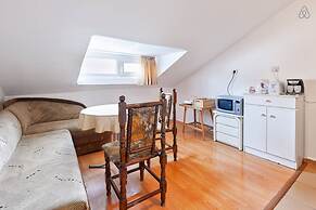 Samuil Apartments