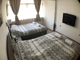 Samuil Apartments