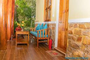Orchard Fruit Farm Bungalow