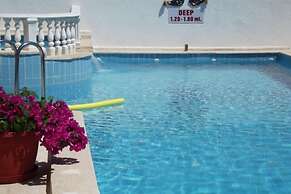 Carikci Hotel