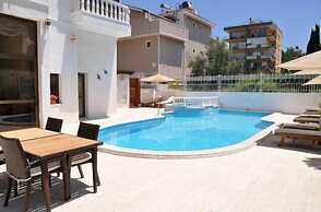 Carikci Hotel
