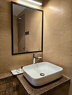 Freesia By Express Inn