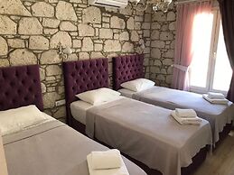 Alacati Alaris Otel