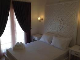 Alacati Alaris Otel