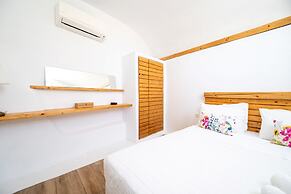 Karpimo Suites