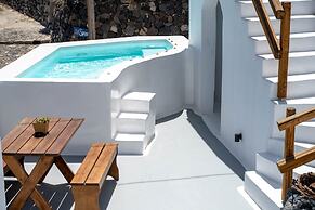 Karpimo Suites