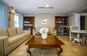 Joya Del Mar Hotel