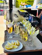 Bodrum Sea Side Beach Club Hotel