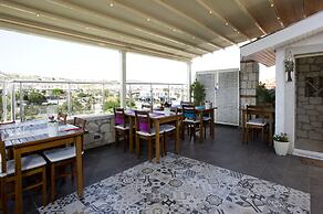 Lodos Hotel