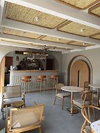 Monk Alacati - Adults Only
