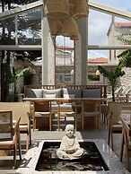 Monk Alacati - Adults Only