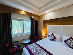 Hotel Anand International