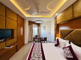 Hotel Anand International