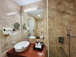 Hotel Anand International