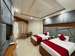 Hotel Anand International