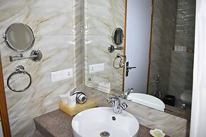Hotel Anand International