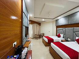 Hotel Anand International