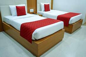 Hotel Anand International