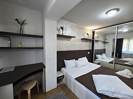 Decebal Residence Apartments