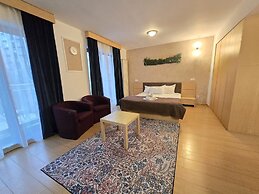 Decebal Residence Apartments