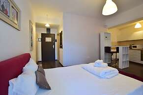 Uptown Residence Apartments