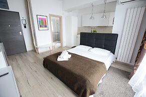 Uptown Residence Apartments