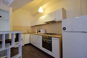 Uptown Residence Apartments