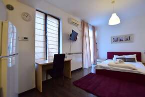 Uptown Residence Apartments