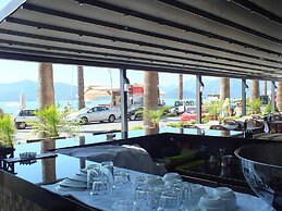 Candan City Beach Hotel