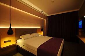 Candan City Beach Hotel