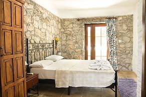 Doga Apartments