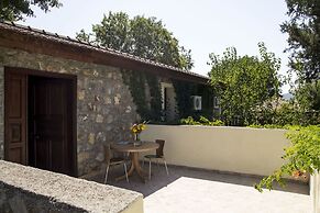 Doga Apartments