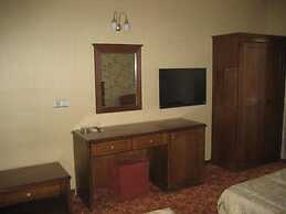 Candan Beach Hotel