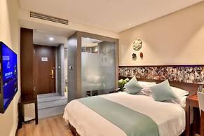 Hiking Hotel Hangzhou