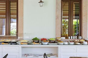 Elia by Ortunc (+8)