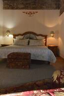 Hotel Amor y Paz