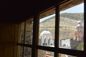 Hotel Amor y Paz