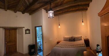 Hotel Amor y Paz